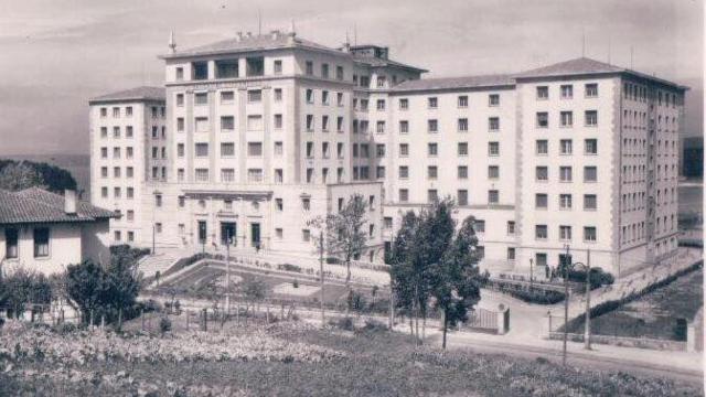 Hospital Teresa Herrera, también conocido como Materno-Infantil