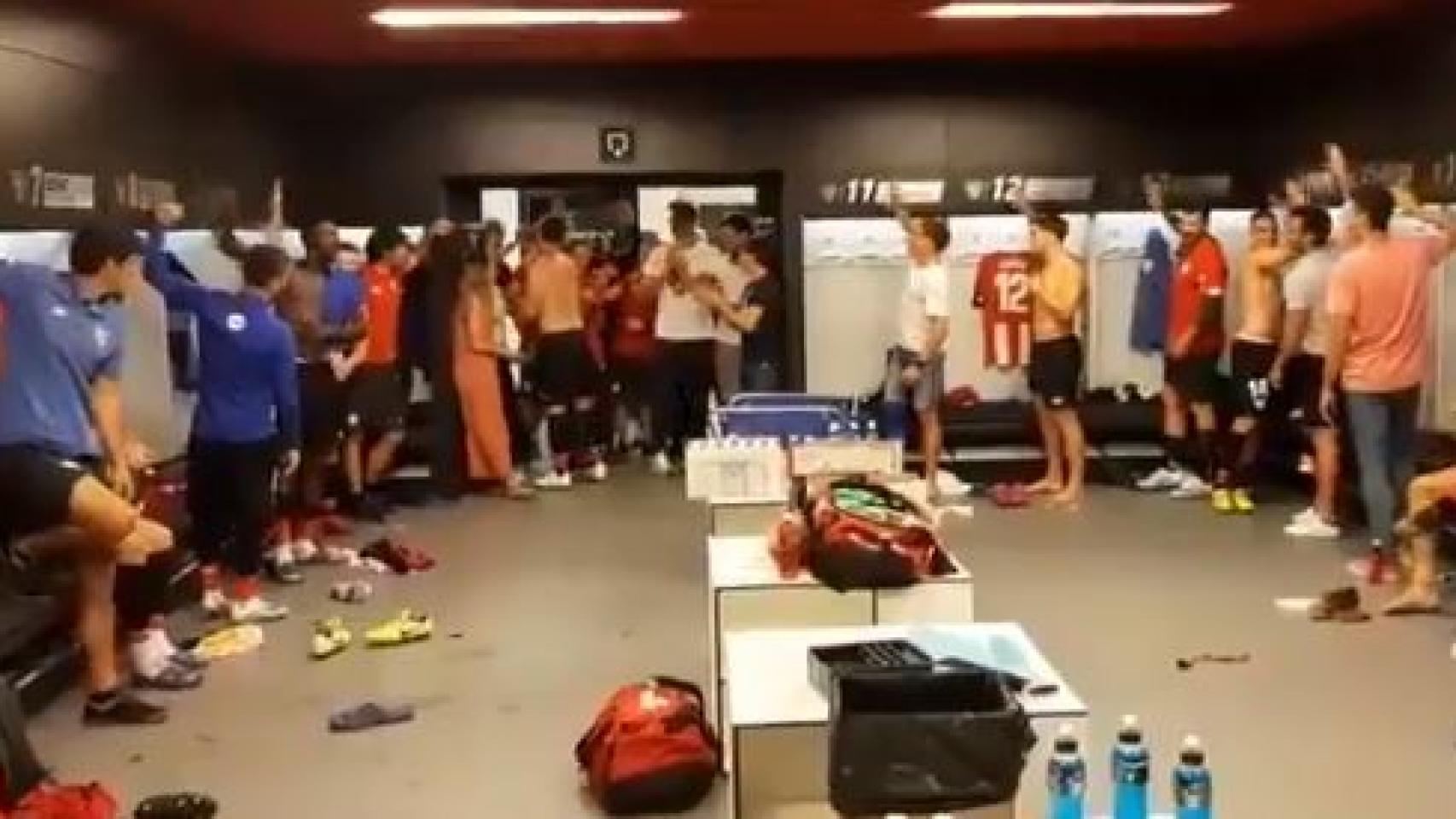 Recibimiento de los jugadores del Athletic a Aduriz