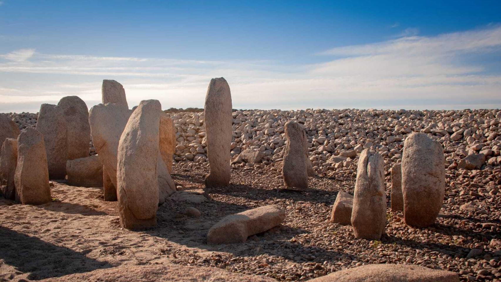El dolmen de Guadalperal fue construido entre el milenio III y II a.C.