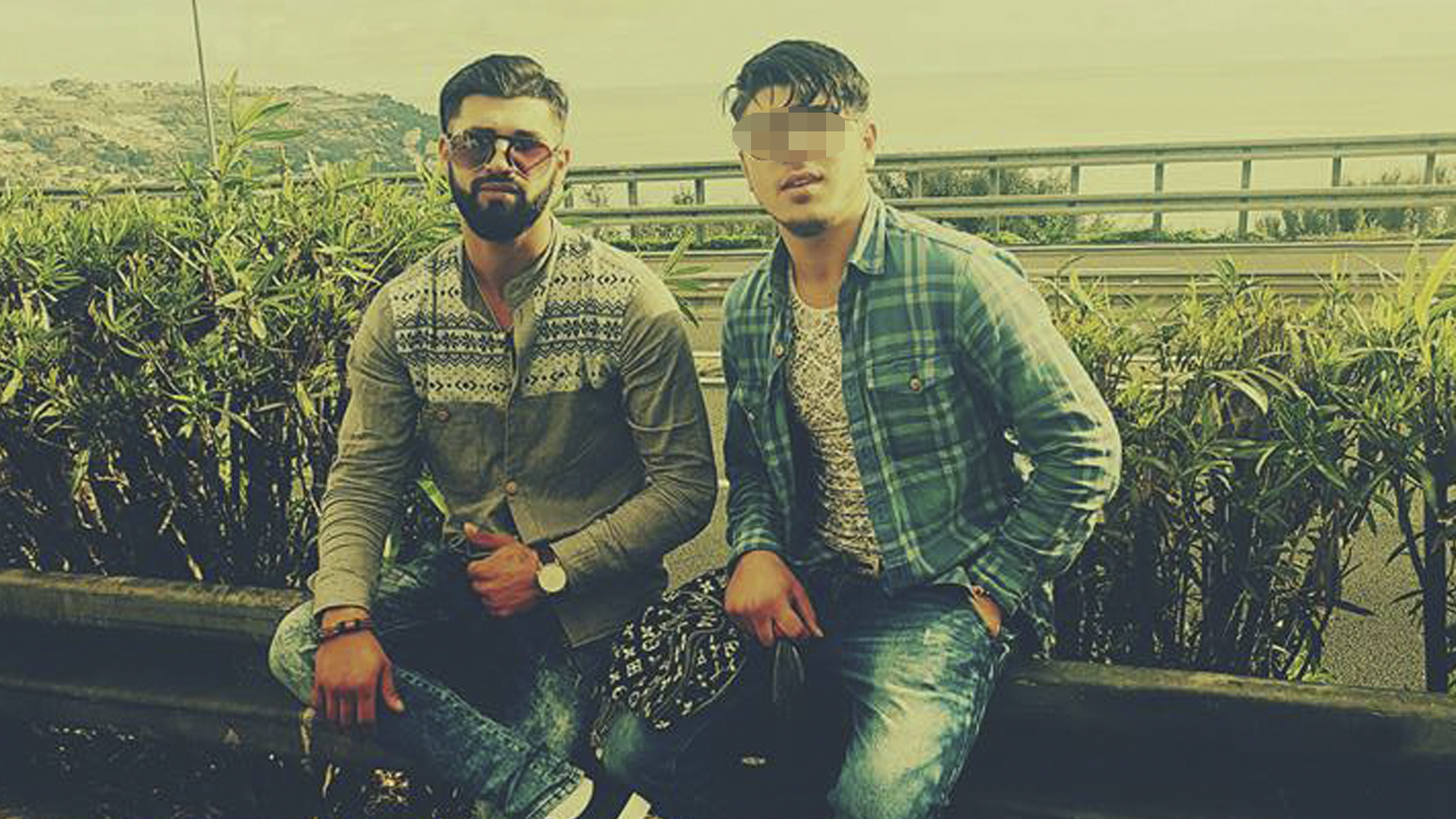 A la izquierda, Claudiu D.C, en prisión provisional desde diciembre de 2017, a la derecha, Vasile C.B, en libertad provisional. Ambos acusados de matar al pederasta Vicente Soler.