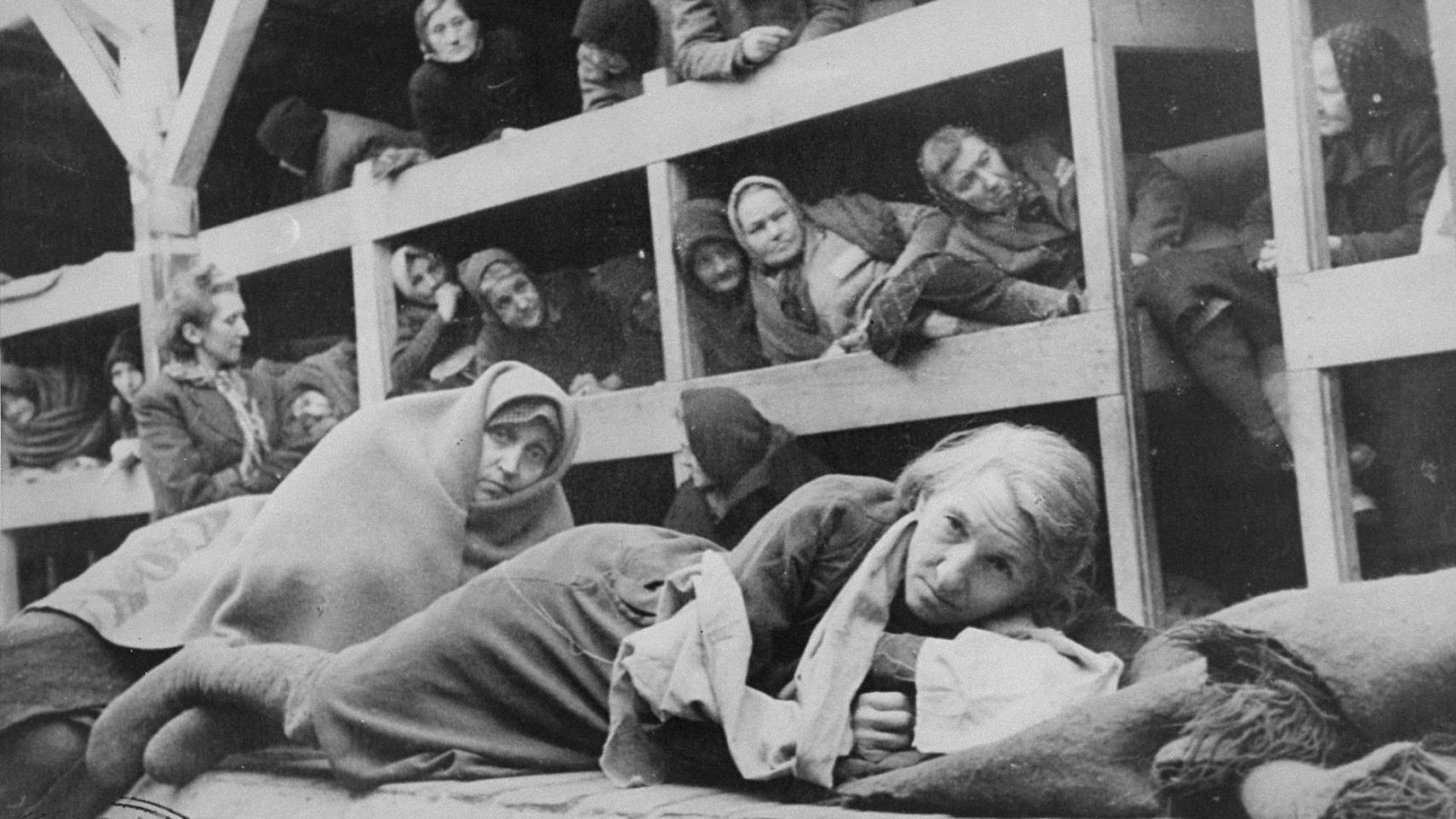 Reclusas en Auschwitz.