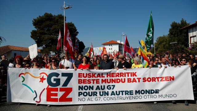 Protestas en el G7.