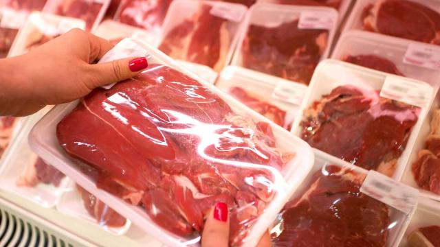 La carne es uno de los alimentos más ricos en colina.