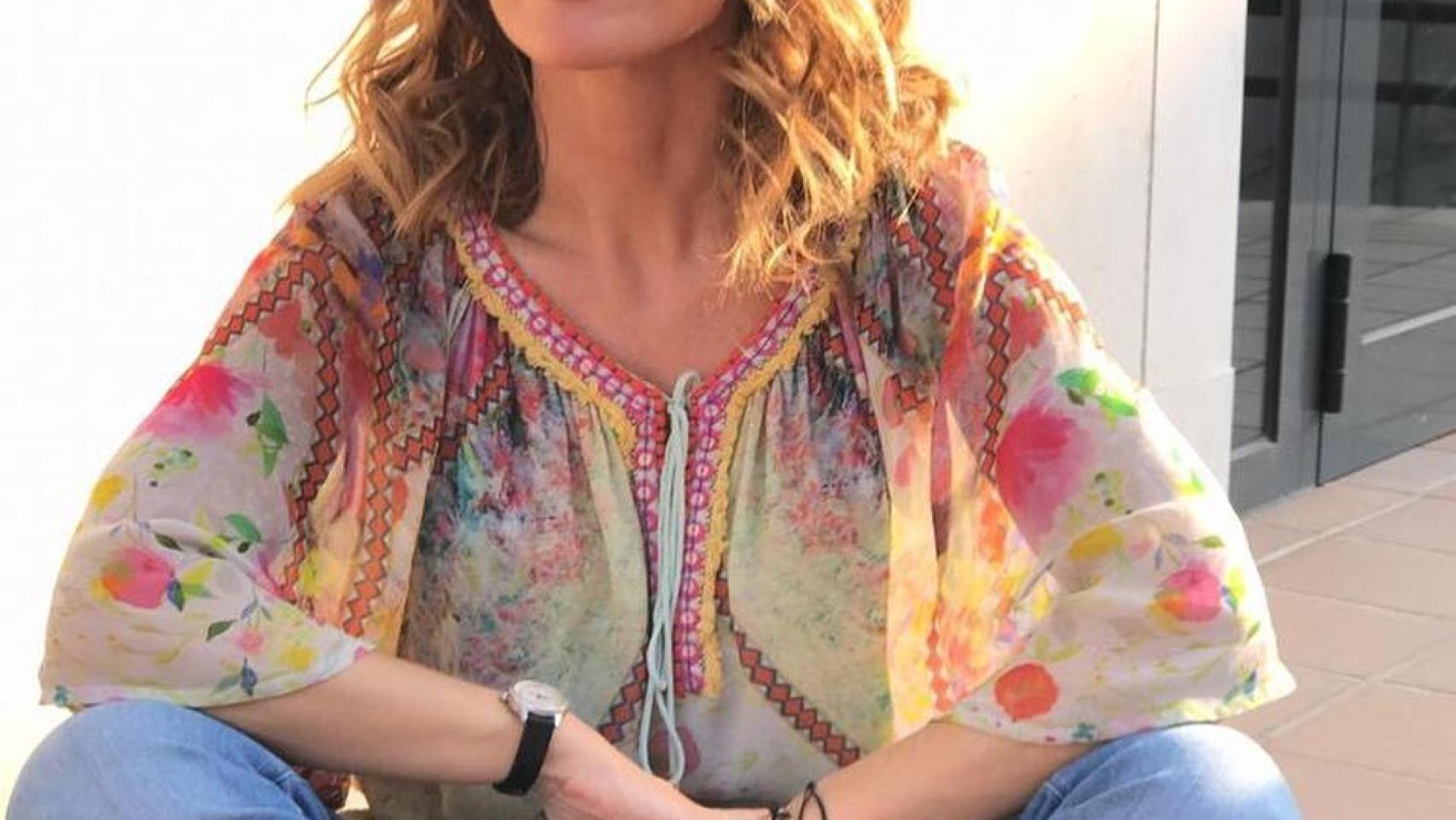 Imágenes del día: Emma García presenta a su hija en redes con un posado en bikini