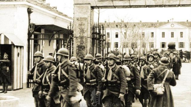 Legionarios parten hacia la campaña de Noruega.