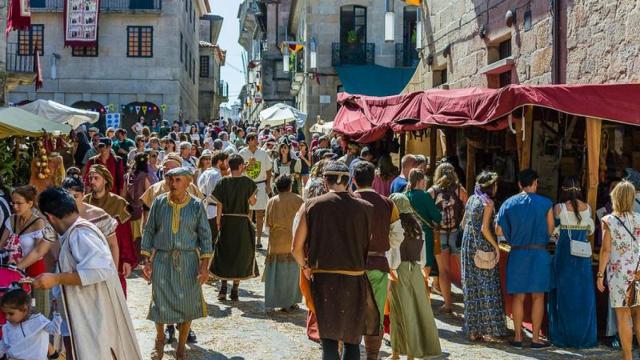 Mercado medieval en la Feira Franca