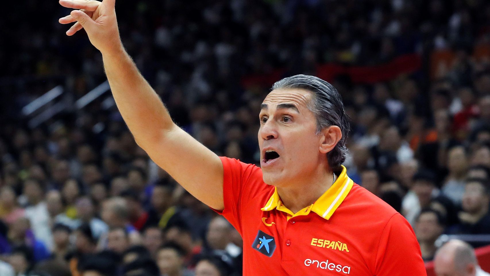 Scariolo, durante un momento del partido ante Serbia