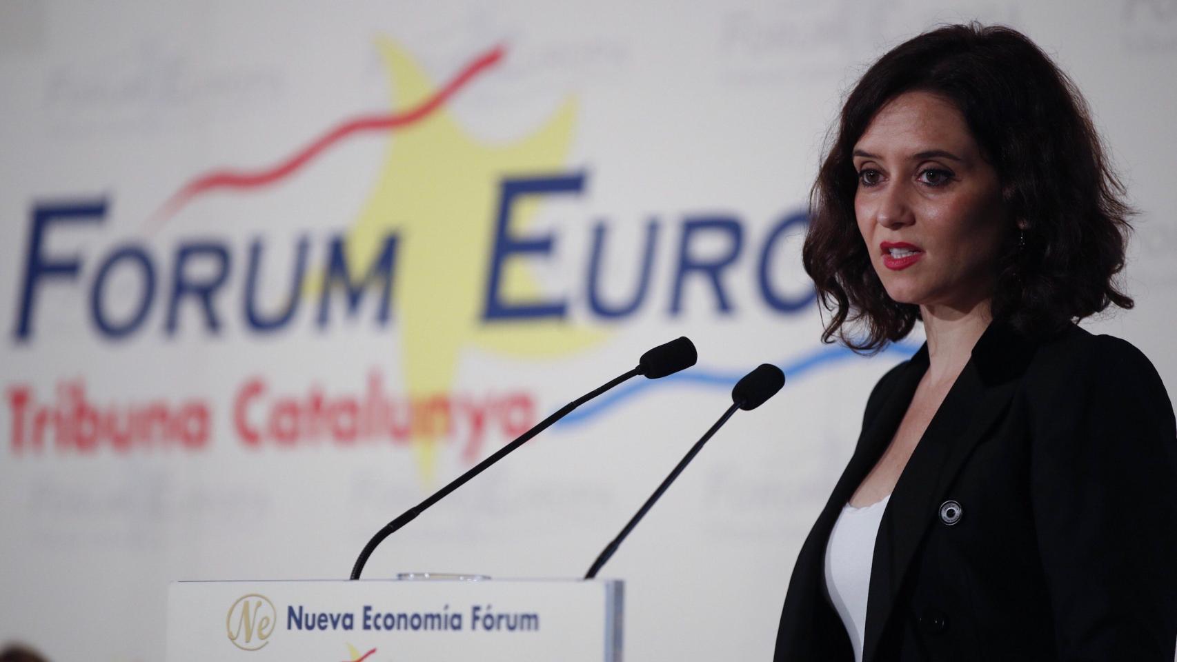 Isabel Díaz Ayuso durante el desayuno informativo que ha protagonizado en Barcelona.