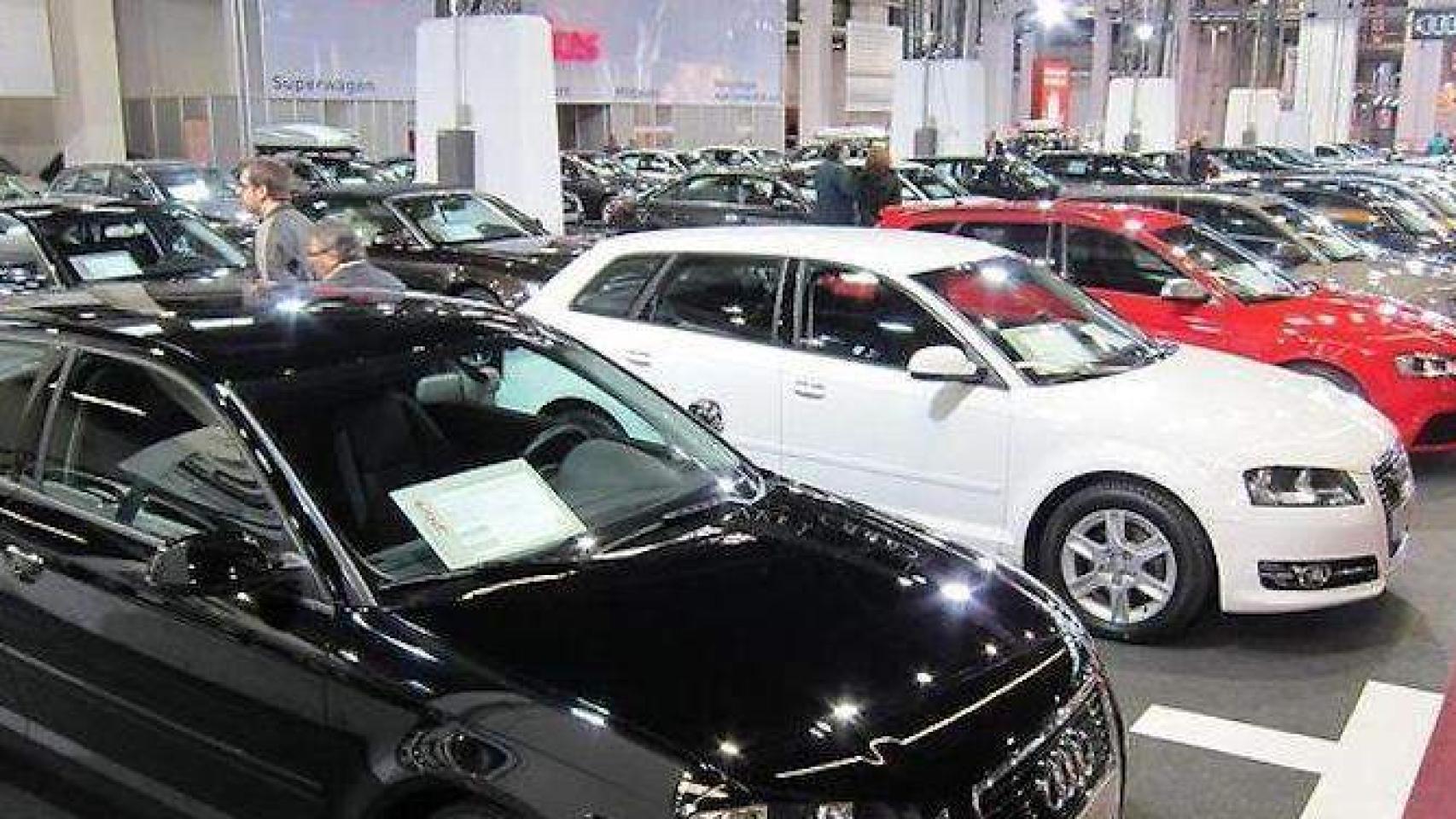 Mercado de coches de ocasión.