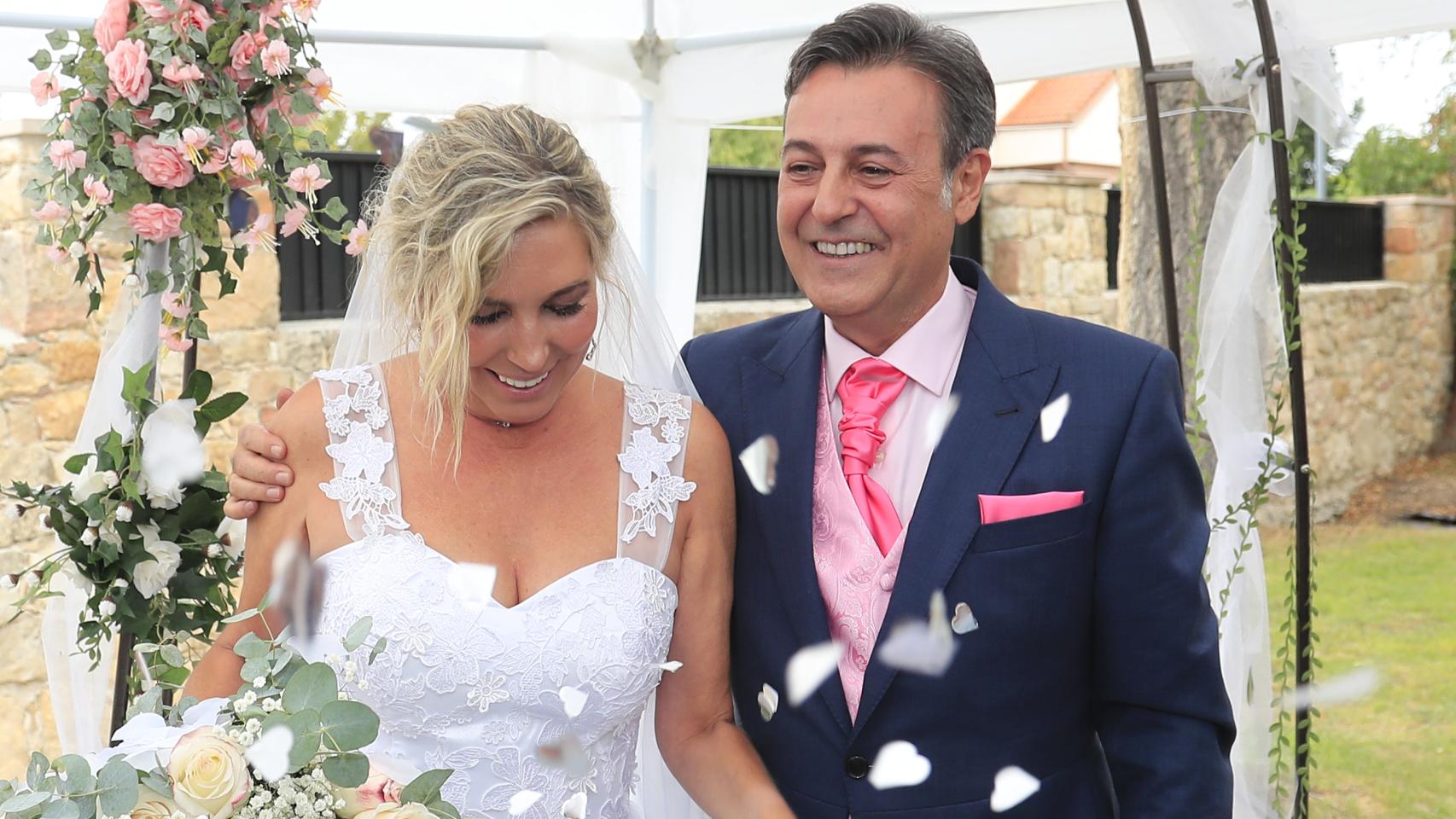Pepe Ribagorda celebra su boda: del cante de Pitingo y Poveda al llanto de la novia, en imágenes