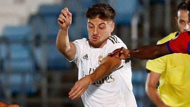 Feuillassier 'Franchu', en el partido del Castilla ante el Langreo