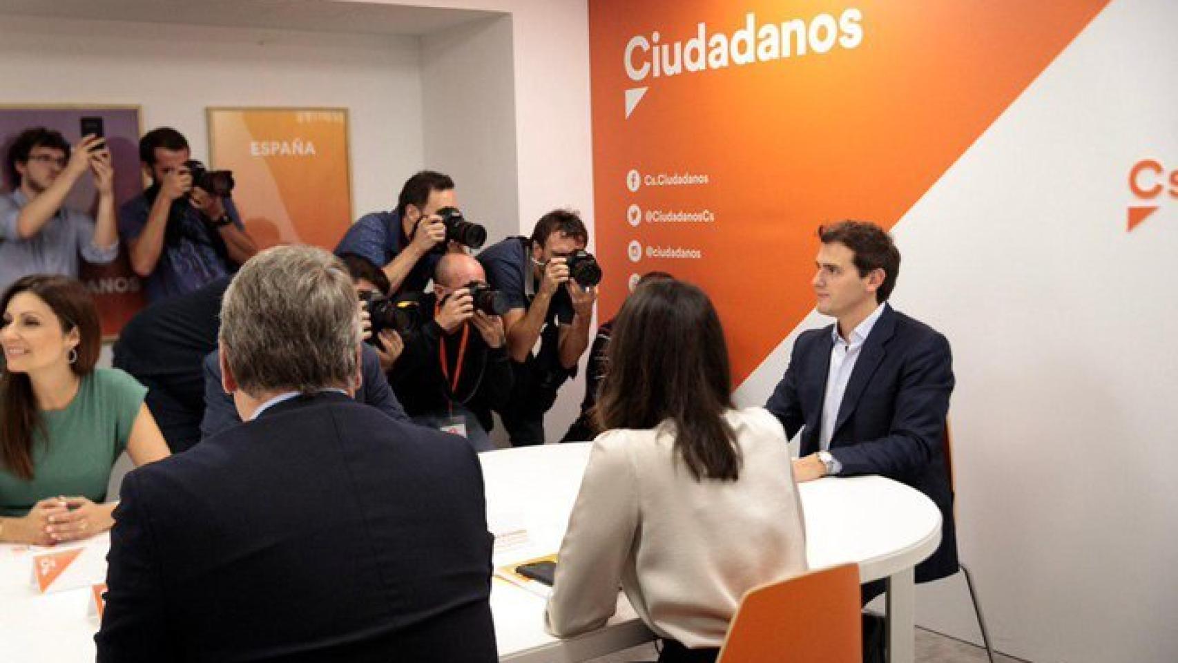 Rivera, reunido con la Ejecutiva de Ciudadanos este lunes.