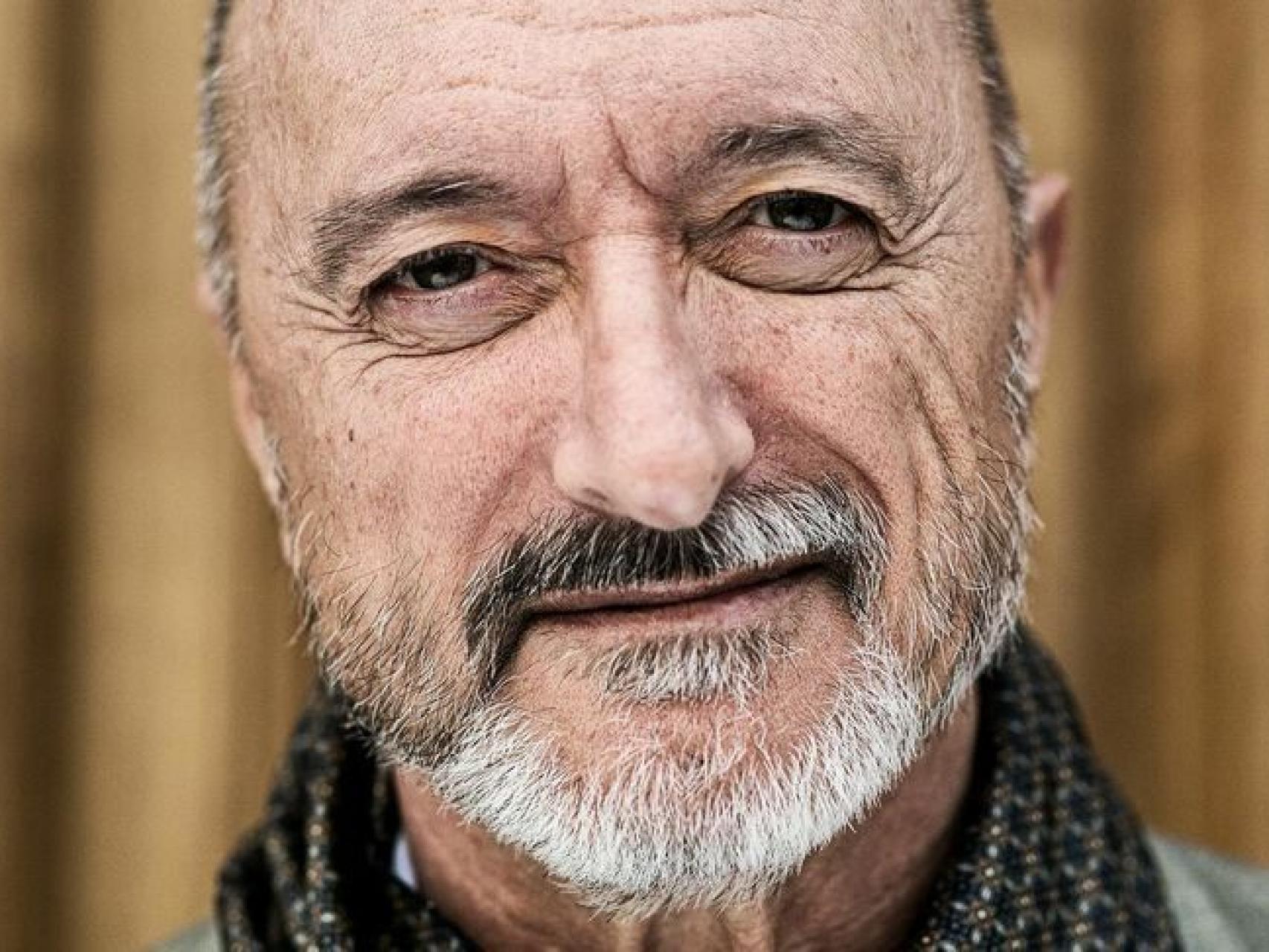 Arturo Pérez Reverte.