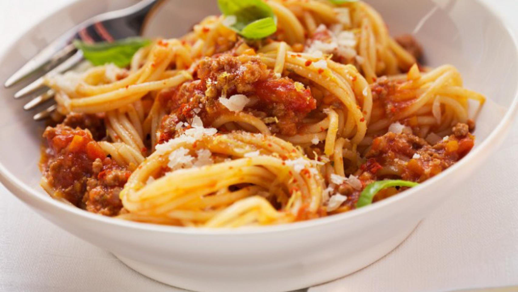 Espaguetis con salsa boloñesa.