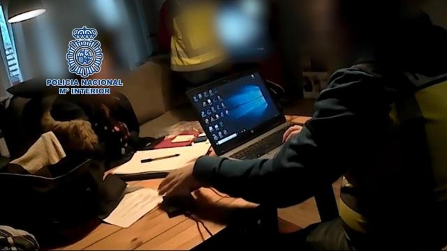 Un detenido en A Coruña en una operación contra una red de pornografía infantil