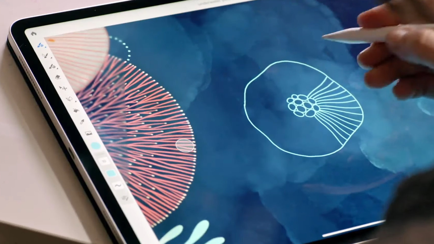 La nueva app de dibujo de Adobe ya está aquí, aprovecha el iPad como pocas