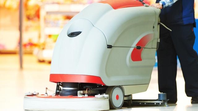 Este dispositivo español convierte cualquier máquina de limpieza en un robot autónomo