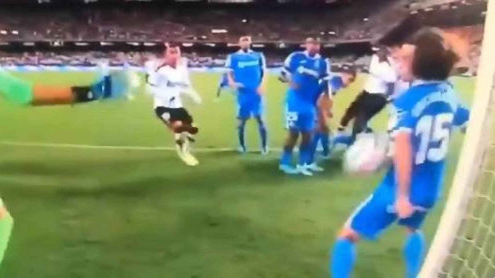 Mano de Cucurella
