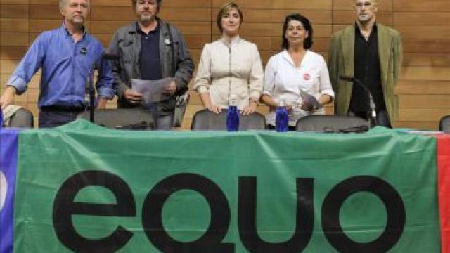 Puesta de largo de Equo en 2011 con López de Uralde, Sabanés, Reyes Montiel y Raül Romeva. Con ellos, a la izquierda, José Bové.