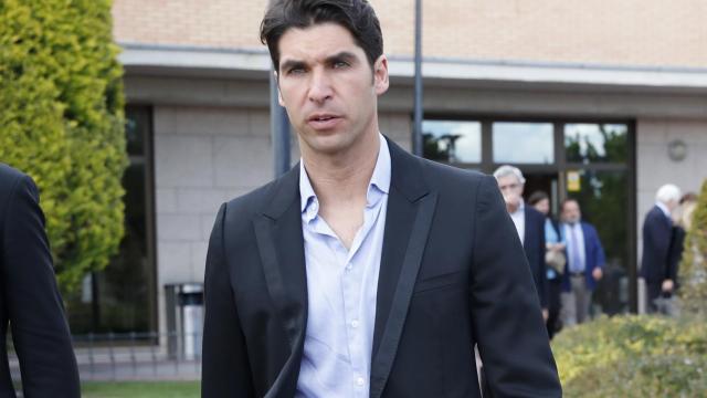 Cayetano Rivera ha explicado cómo es su relación con Isabel Pantoja.