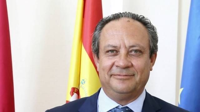 El consejero de Hacienda, Juan Alfonso Ruiz MOlina, presenta este lunes los presupuestos en las Cortes