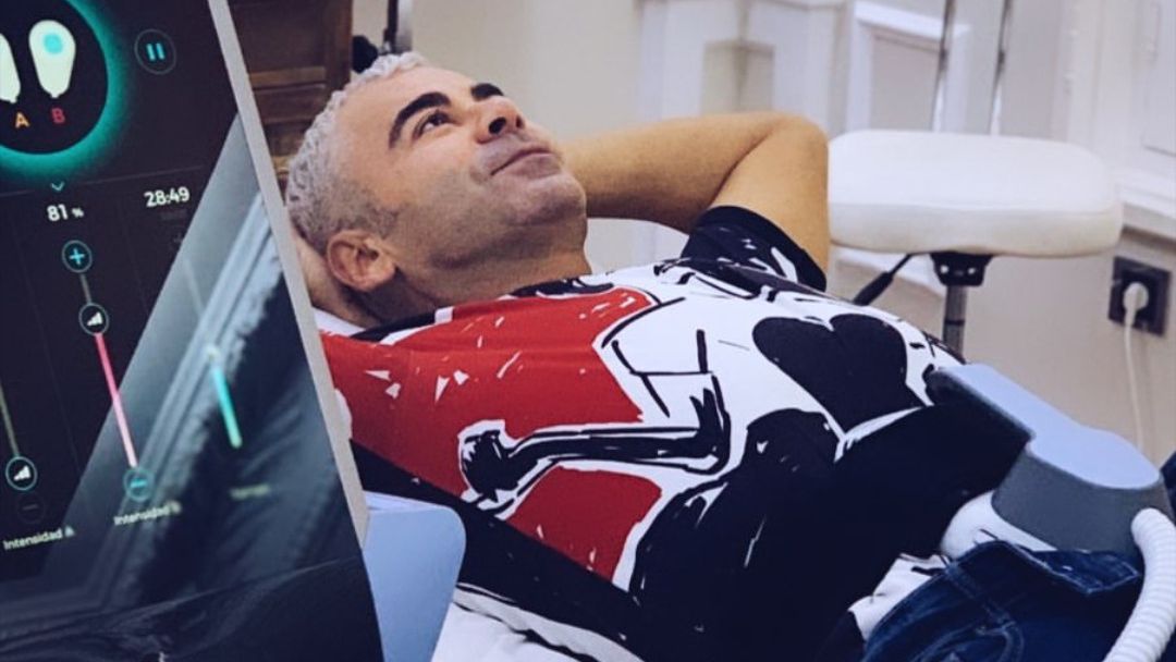 El presentador se ha sumado a la revolución de los abdominales sin esfuerzo.
