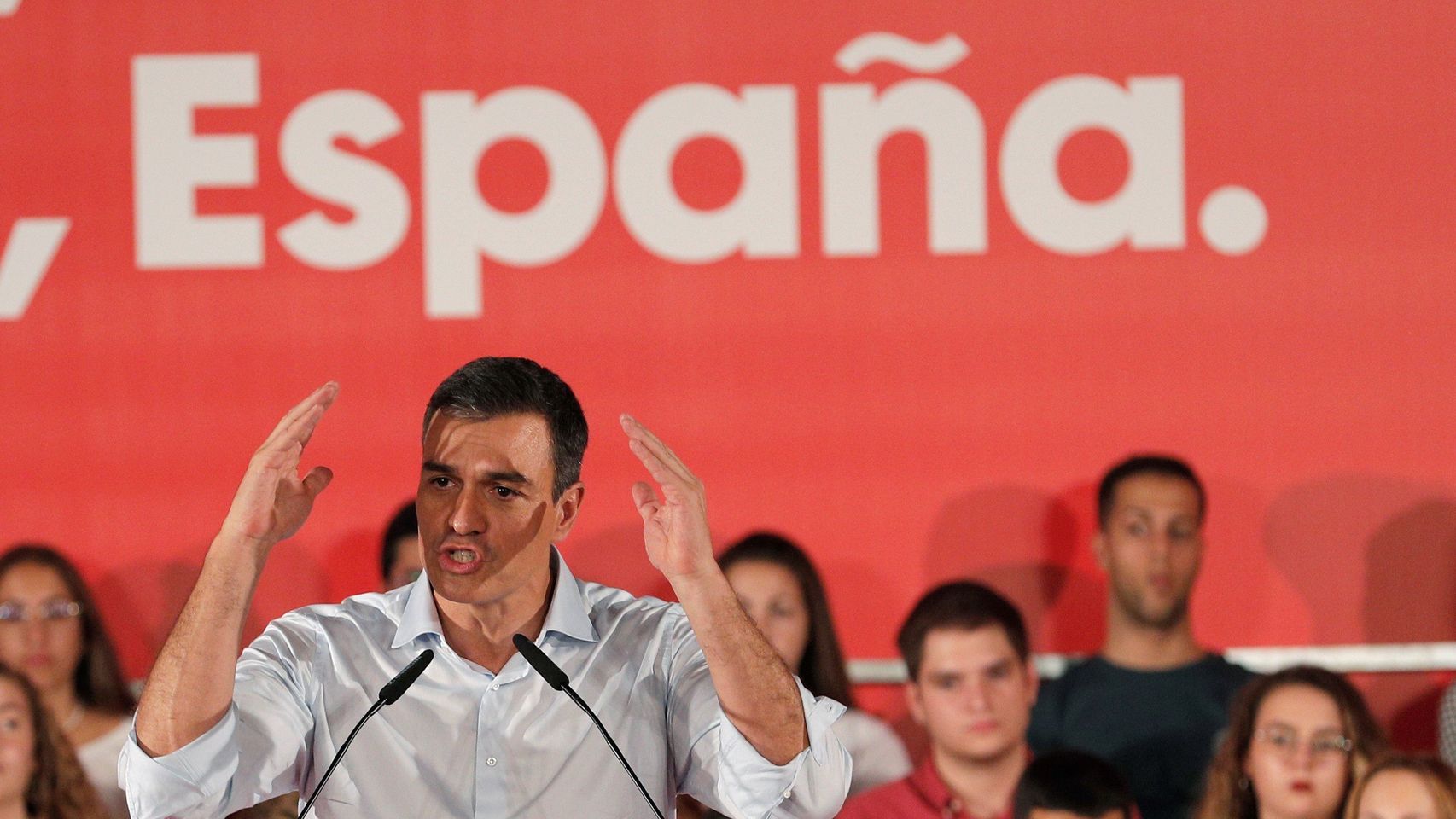 Pedro Sánchez durante el mitin de Valencia