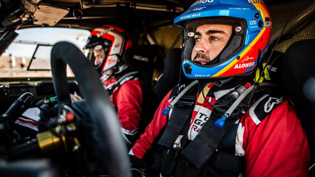 Fernando Alonso y Marc Coma durante el Rally de Marruecos 2019