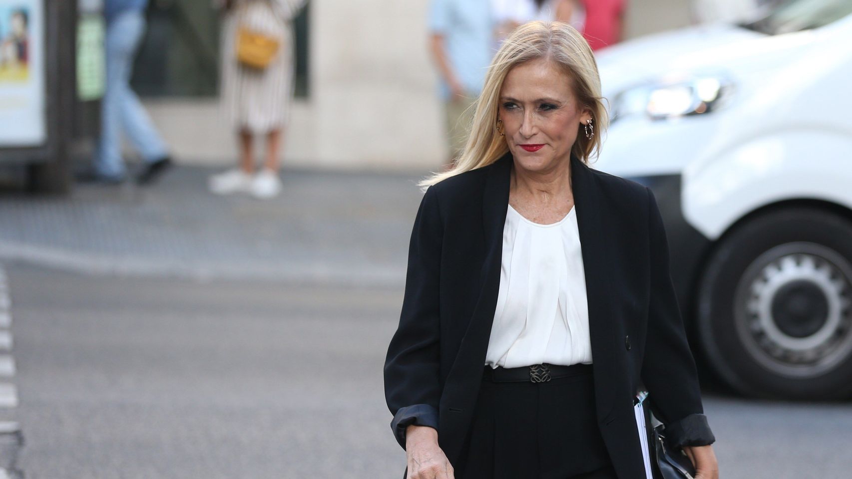 La expresidenta de la Comunidad de Madrid Cristina Cifuentes a su llegada esta tarde a la Audiencia Nacional.