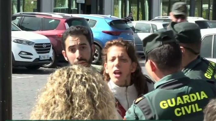 La madre de Diana y su hija Valeria han protagonizado una tensa discusión.