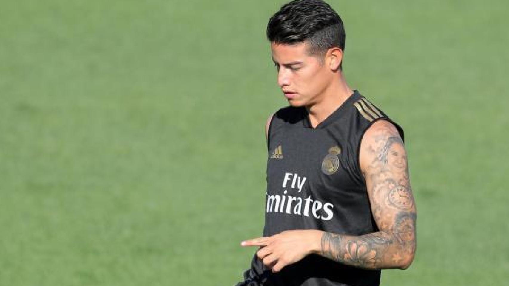 James Rodríguez se entrena con el Real Madrid