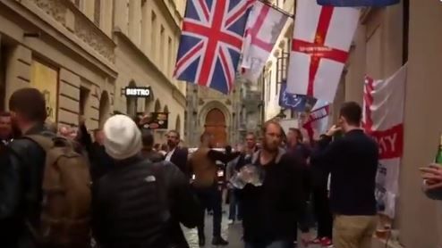 Hooligans en Praga.