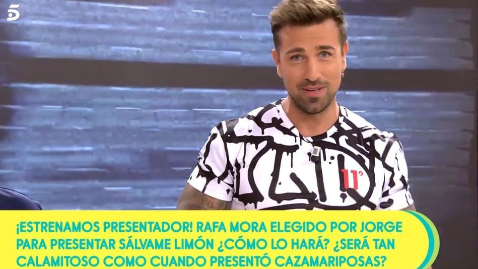 Rafa Mora en su estreno como presentador de 'Sálvame'.