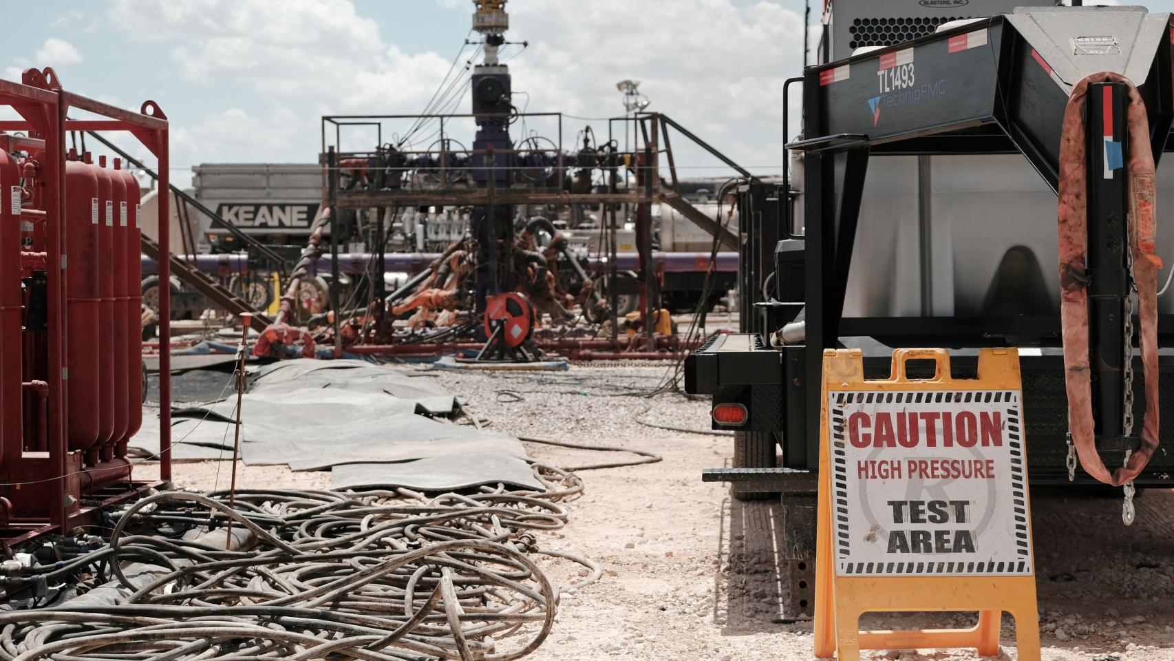 Una planta de fracking de Chevron  en Texas, EE. UU.