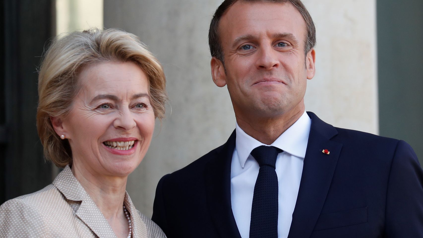 Ursula Von der Leyen se reunió con Emmanuel Macron en París el lunes