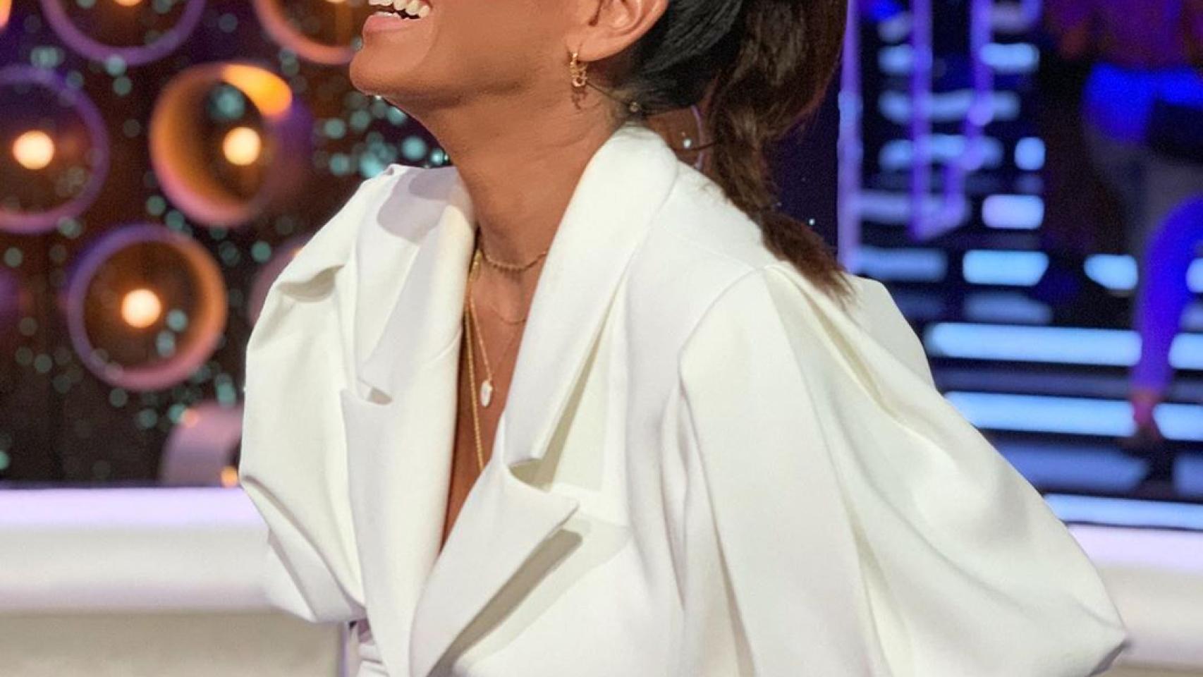 Anabel Pantoja luce un minivestido en su última foto compartida que hace que parezca muchísimo más delgada de lo que acostumbra a mostrar.