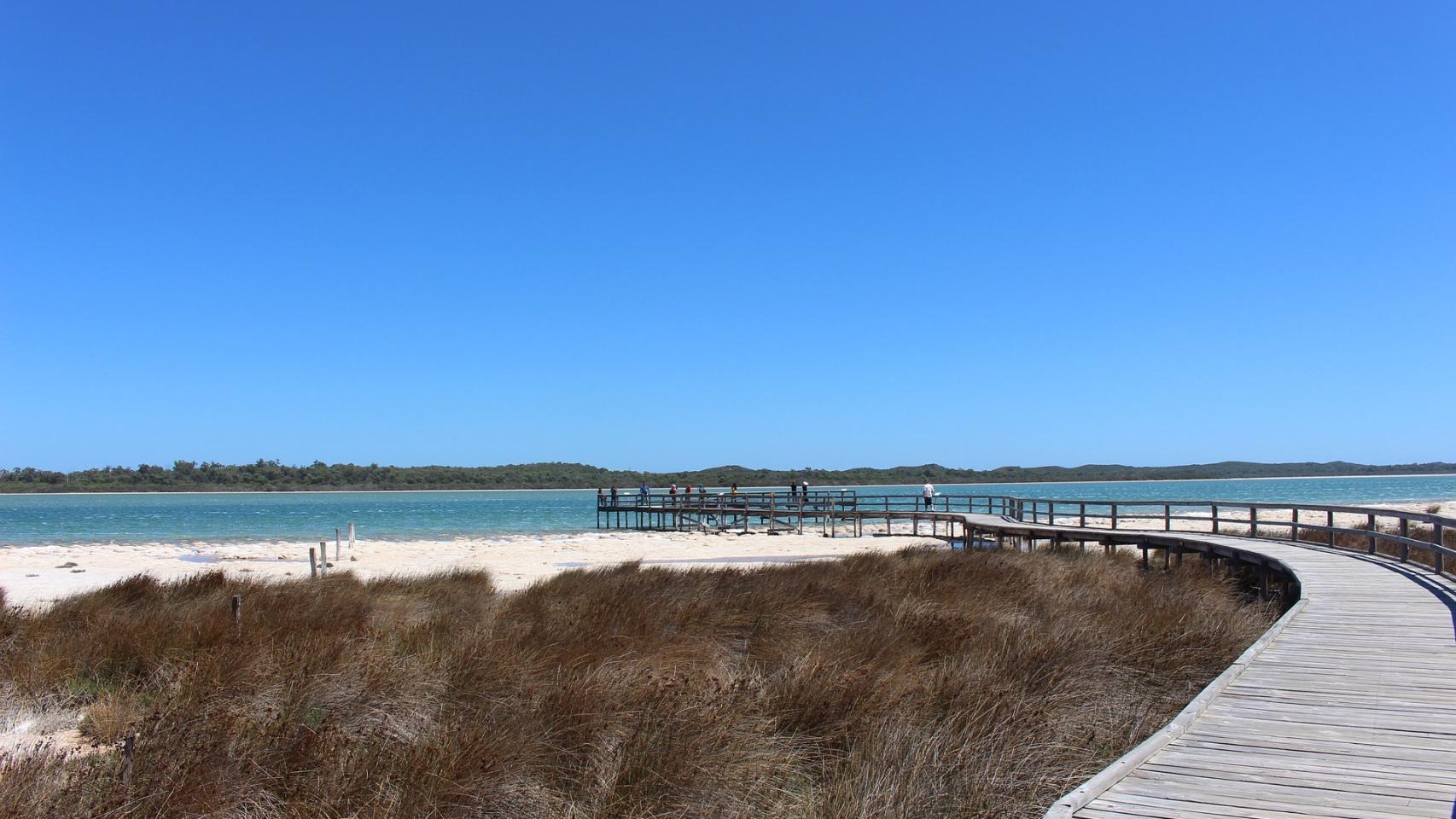 Lake Clifton, Perth.