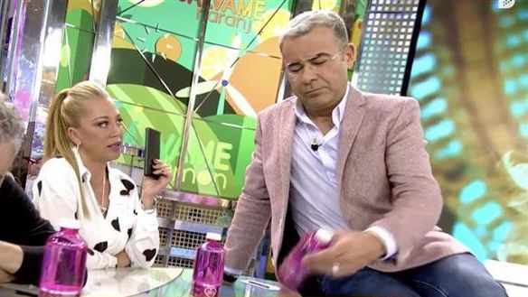 Belén Esteban ha contado en directo sus problemas con Jorge Javier Vázquez.