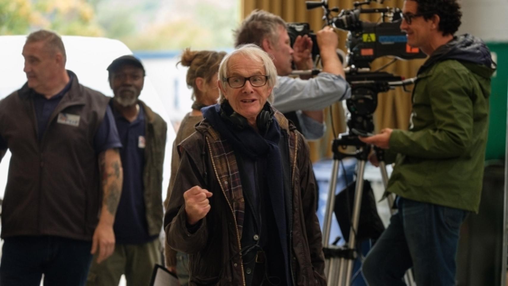 Ken Loach durante el rodaje de 'Sorry We Missed You'