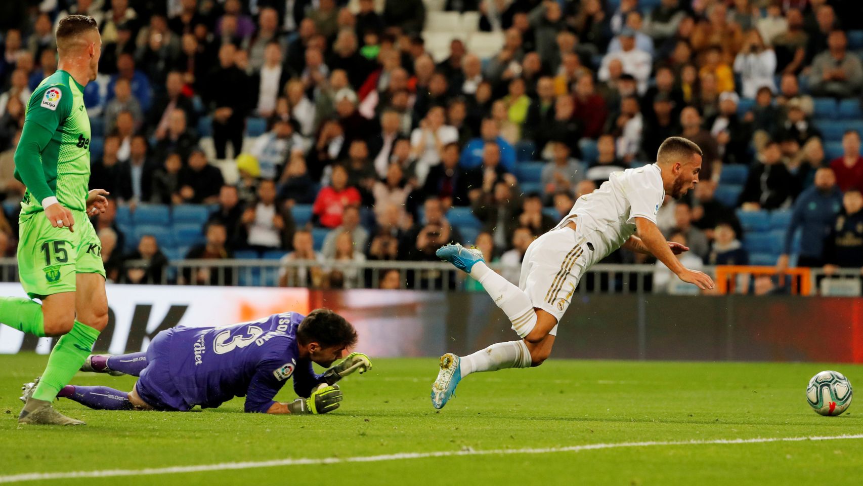 Hazard cae en el área derribad por Juan Soriano