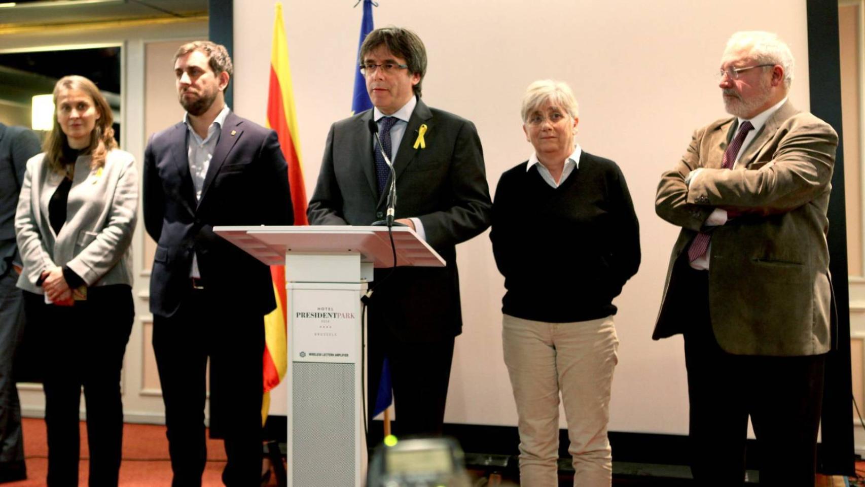Los prófugos del 'procés', en una rueda de prensa en Bruselas en abril de 2018./