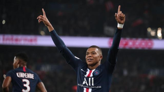 Mbappé celebra un gol con el PSG