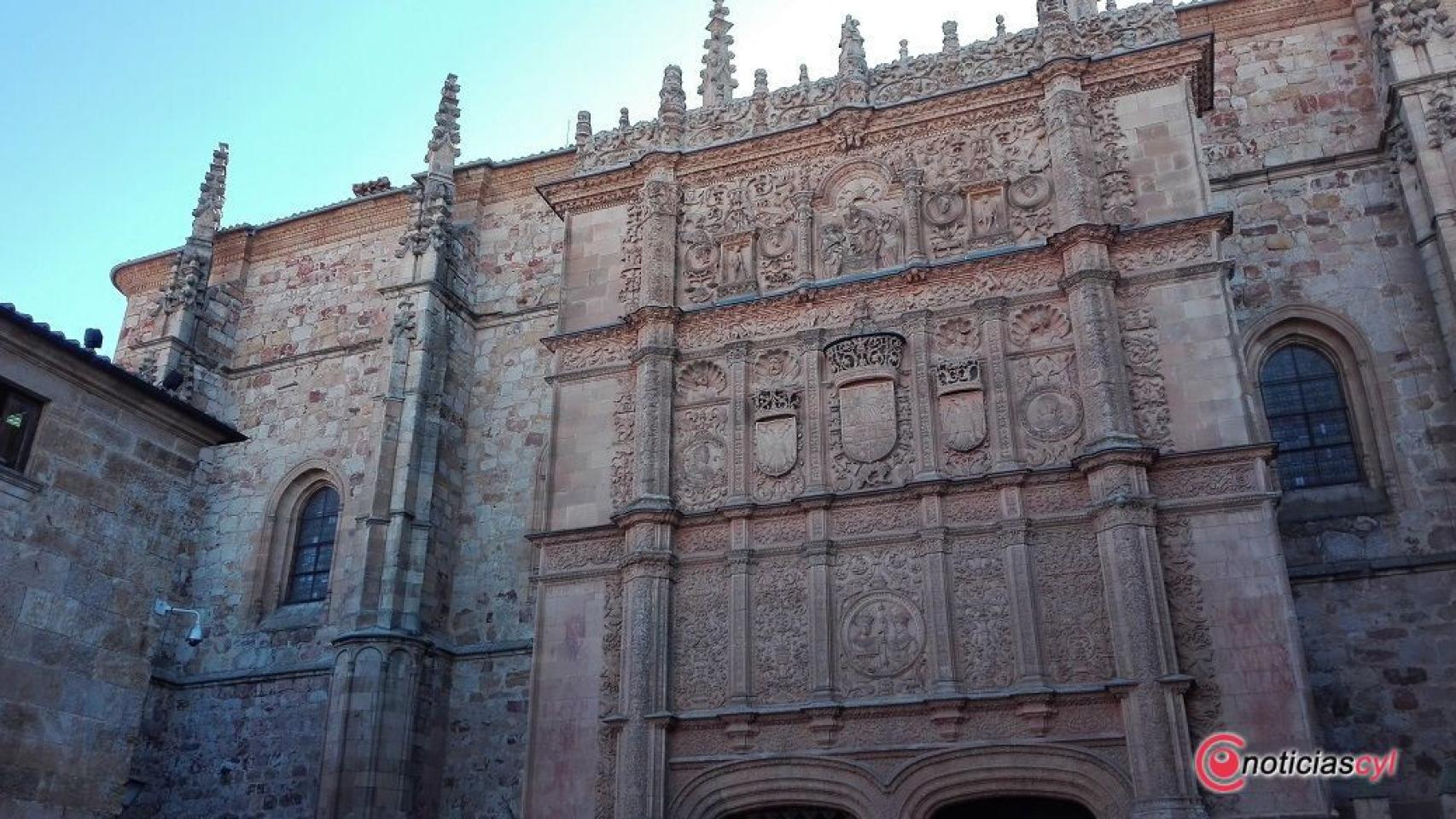 universidad fachada