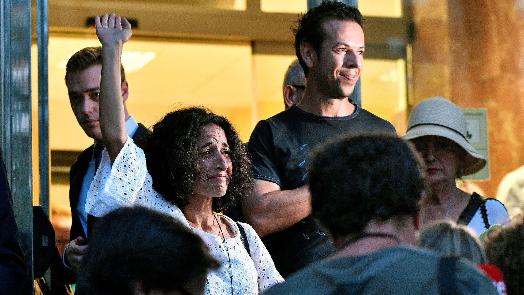 Patricia Ramírez y Ángel Cruz, padres de Gabriel Cruz, en las puertas de la Audiencia de Almería tras conocer la sentencia por la muerte de su hijo.