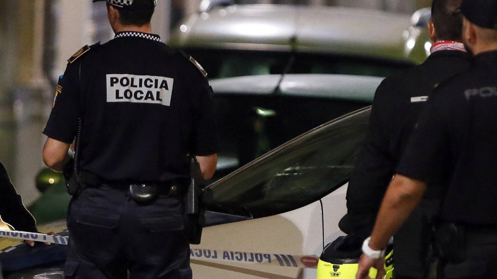 La Policía Local acudió al lugar de los hechos para proceder a la investigación del intento de secuestro.