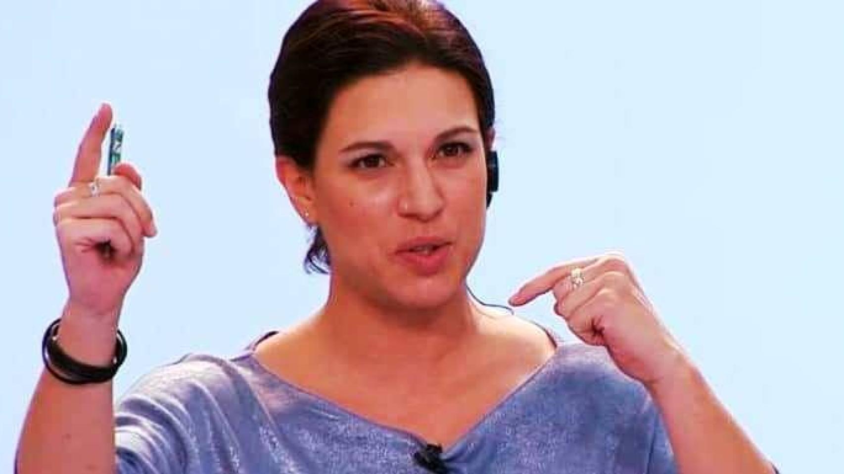 Beatriz Talegón llama la atención sobre Page
