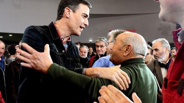 Pedro Sánchez, en un acto con jubilados.