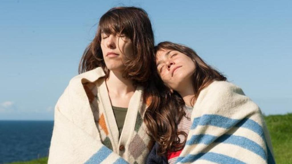 María García Vera y Bruna Cusí en Ardara.