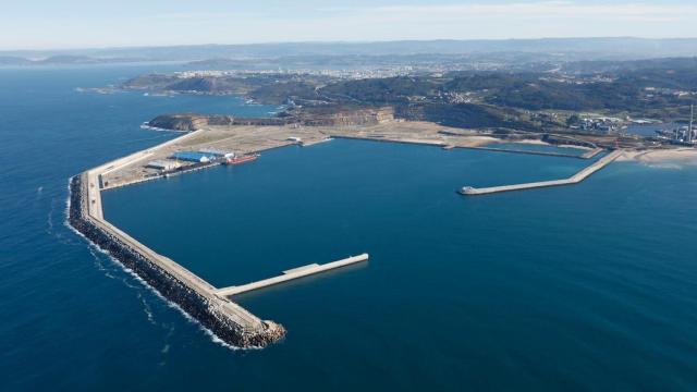 La Xunta busca nuevas vías de desarrollo en la plataforma experimental de Punta Langosteira