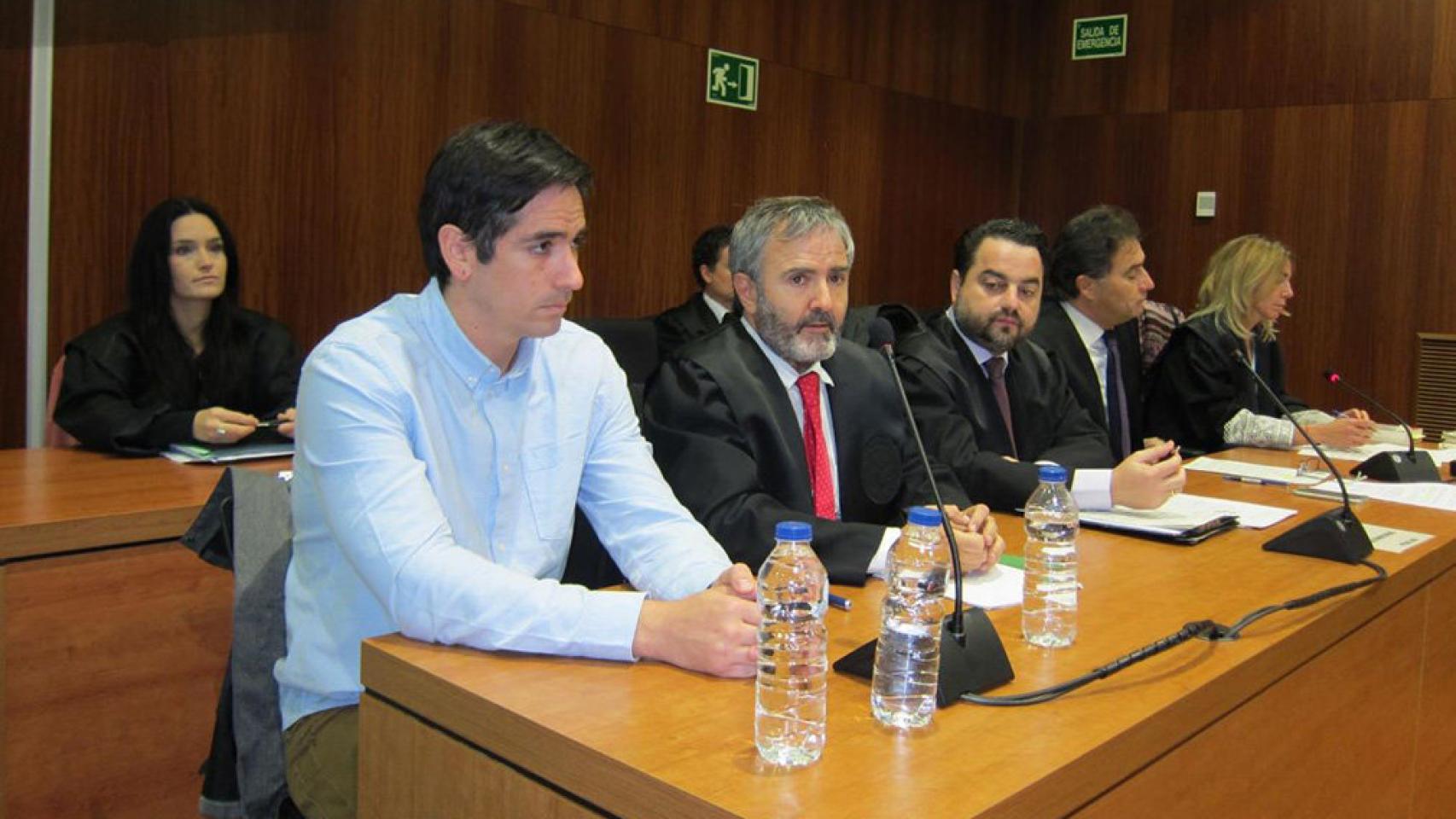 Rodrigo Lanza, en el juicio, con un look mucho más conservador de lo habitual